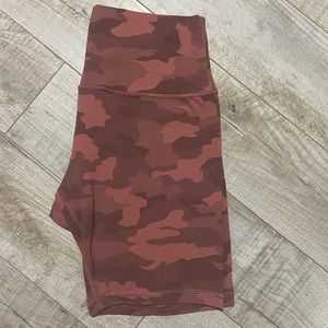 LuluLemon Pink Camo Align BikeShorts